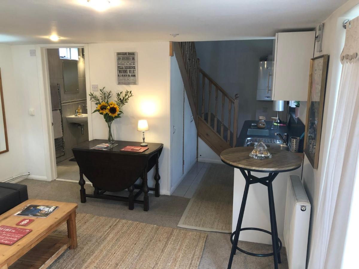 Kristina'S Coach House Apartment Horsham Ngoại thất bức ảnh