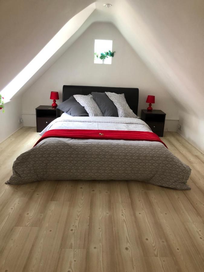 Kristina'S Coach House Apartment Horsham Ngoại thất bức ảnh